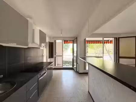 vente appartement 5 pièces 91m2 marseille 12eme (13012) - 199000 € - surface privée