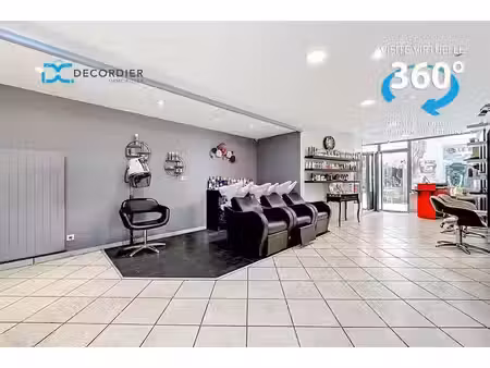 vente locaux professionnels 65.57 m² à evian-les-bains (74500)  170 000 €