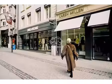 location commerce lyon 69004 100m²