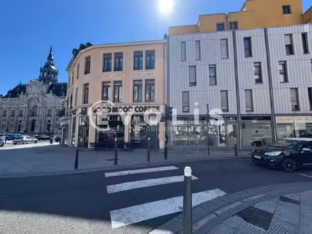 location commerce 125m²