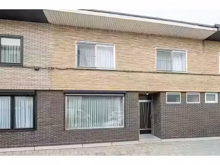 huis te koop in borgerhout met 3 slaapkamers
