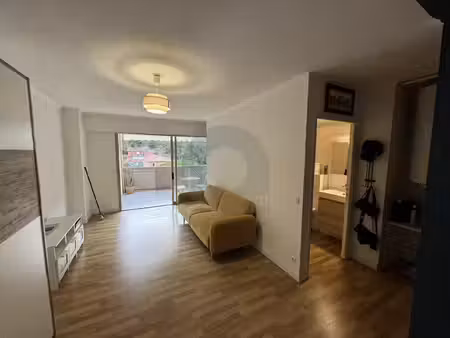 location appartement 1 pièce 31m² menton 06500