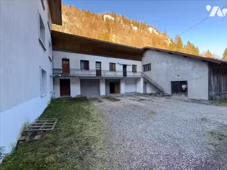 vente appartement 7 pièces 192 m² les rousses (39220)