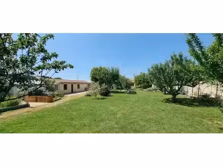 terrain constructible de 1024m²
