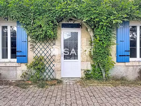 belle longère de 170m² environ avec grange attenante