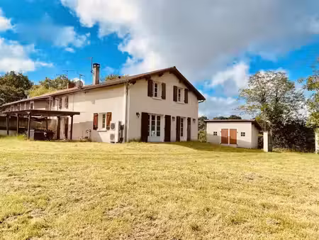 vente maison 5 pièces 141 m² à ambernac (16490)  162 000 €