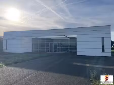 vente bureaux bernay 27300 469m²