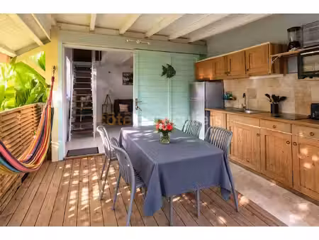 bungalow calme et paisible proche plage- sainte-anne