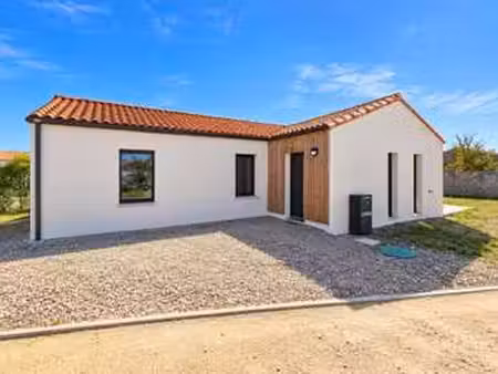 vente maison bord de mer à talmont-saint-hilaire (85440) : à vendre bord de mer / 97m² tal