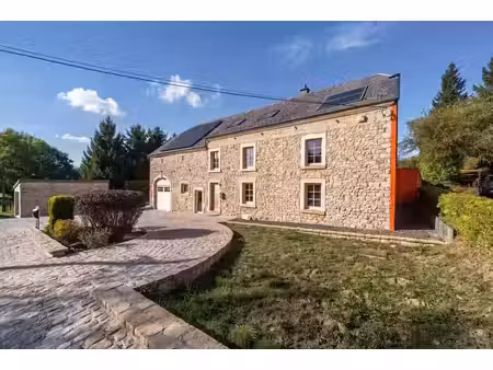 lottert (attert) – magnifique fermette rénovée de 441 m² sur