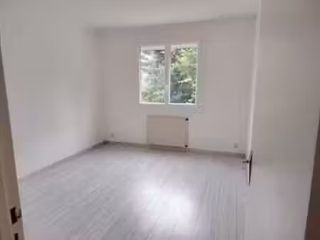 vente appartement 2 pièces à saint-sébastien-sur-loire baugerie (44230) : à vendre 2 pièce