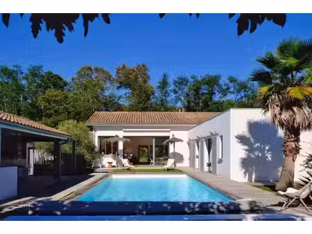 maison de luxe à vendre à magescq