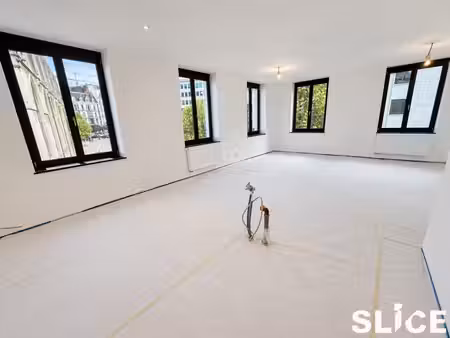 appartement 2 chambres à vendre - place de la chapelle