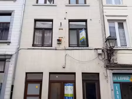 immeuble de rapport avec deux studios et deux appartements !