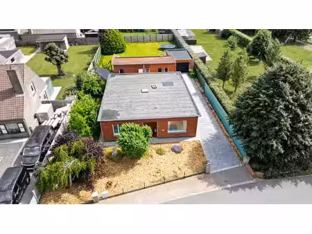 maison individuelle de plain-pied avec 3 chambres