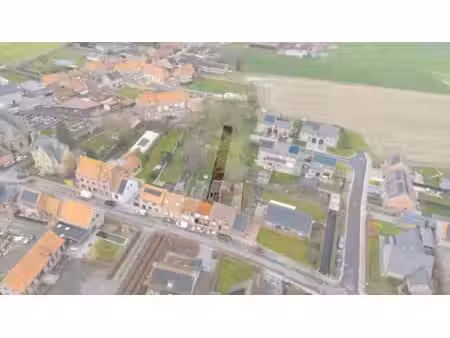 maison à rénover avec jardin à bikschote (langemark-poelkapelle)