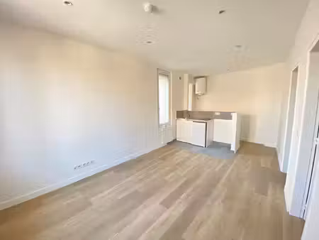 appartement 3 pièces - 45m² - nanterre - location vide