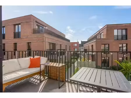 appartement économe en énergie avec trois chambres et terrasse ensoleillée à vendre à loke