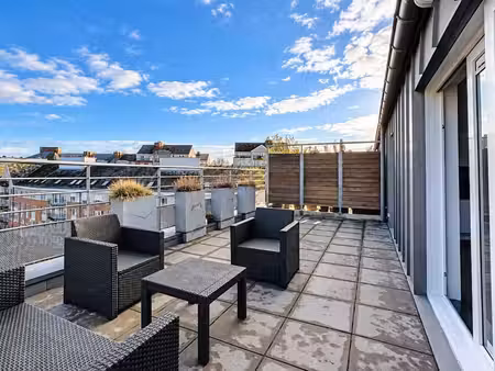 beau penthouse avec 2 terrasses