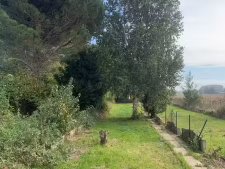 maison de rangée 2 chambres avec grand jardin