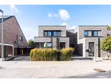 huis te koop in roeselare met 3 slaapkamers