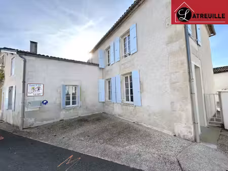 maison de village
