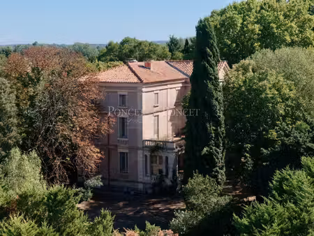 maison de luxe à vendre dans le quartier centre historique