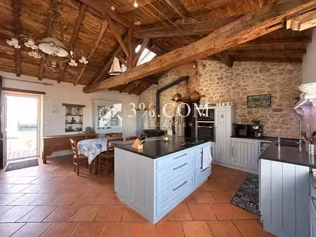 vente maison 5 pièces 124 m² à bouin (85230)  389 500 €