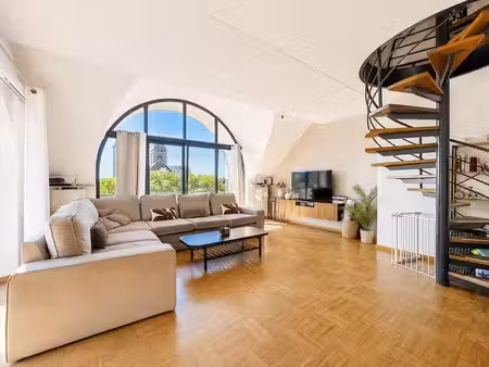 duplex 3 ch avec terrasses et cave