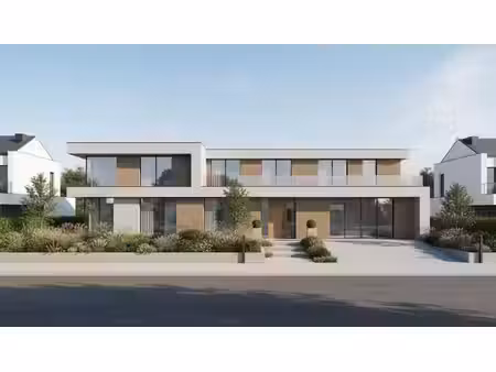 terrain avec permis octroyé pour la construction de 10 cabin
