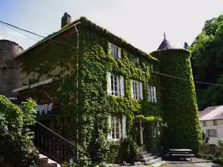 location maison meublé à mérial (11140) : à louer meublé / 165m² mérial