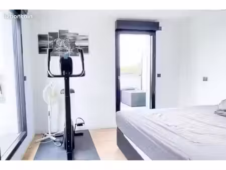 appartement meublé 2 pièces de 40 m² avec balcon et parking – bussy-saint-georges