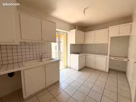 appartement 3 pièces 86 m²