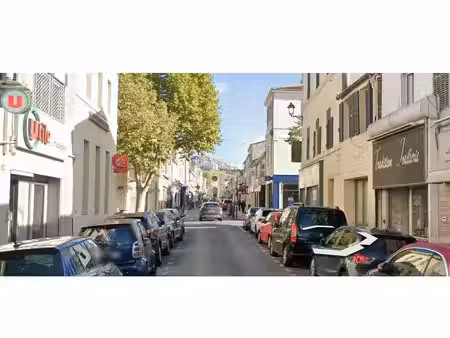 local commercial à louer