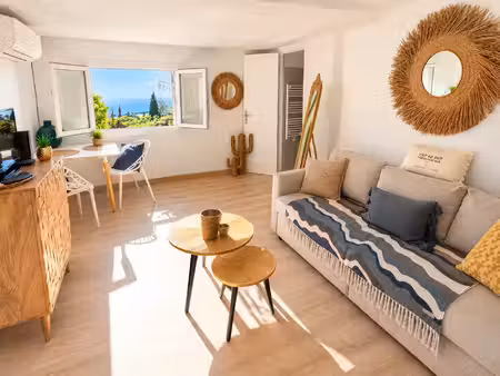 appartement t1 entièrement rénové avec vue mer !