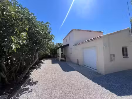 maison meublée t3 rénovée avec jardin et garage – vinon-sur-verdon