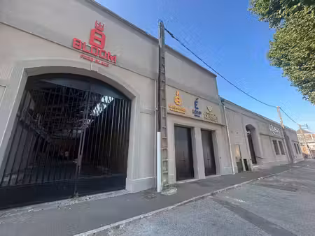 local commercial à vendre