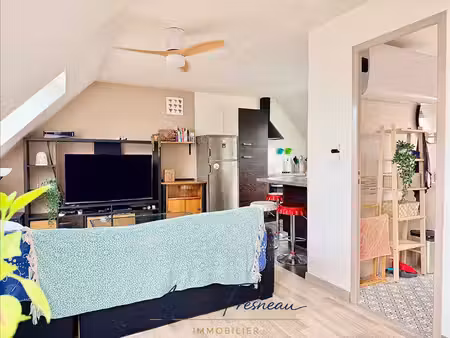 appartement lumineux au dernier étage  sans charges de copropriété