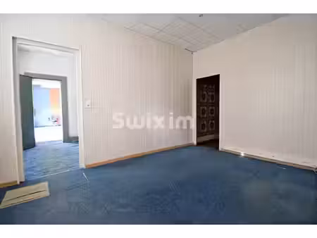 local commercial à vendre