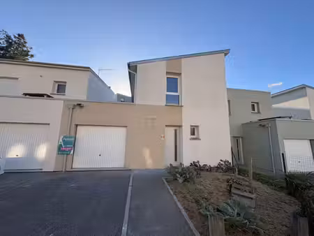 vente maison 4 pièces  81.80m²  saint
