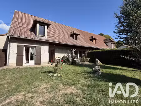 maison à vézac (15130)