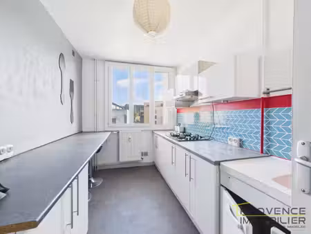 appartement t1bis avec cave à vendre à montélimar