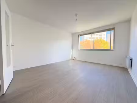 à vendre – grand studio de 33 59 m² au cœur de saint-maur-des-fossés