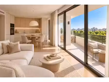appartement 2 pièces avec grand balcon filant au sud-est  en bord de seine