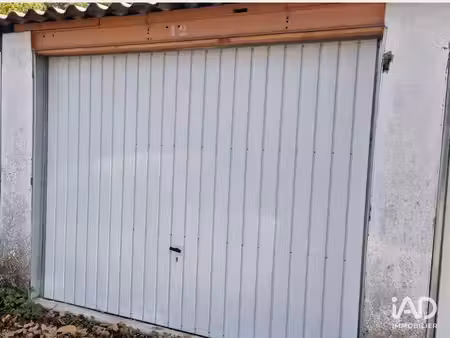 parking à troyes (10000)