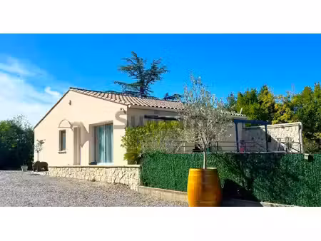 villa au pied du village de vezenobres