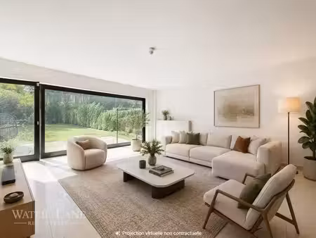 spacieuse maison familiale à rafraîchir et jardin sans vis-à