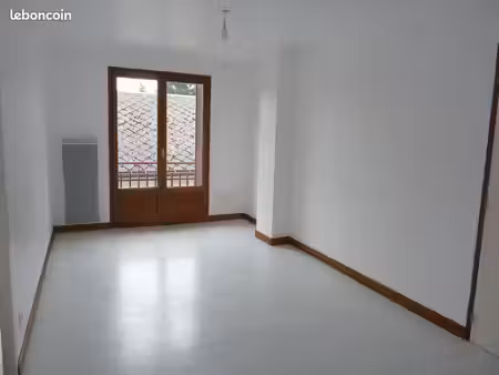 appartement 3 pièces 44 m²