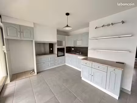 maison 3 pièces 94 m²