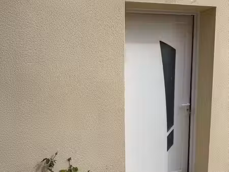 titre : appartement 63 m² dans une maison en ville avec jardin